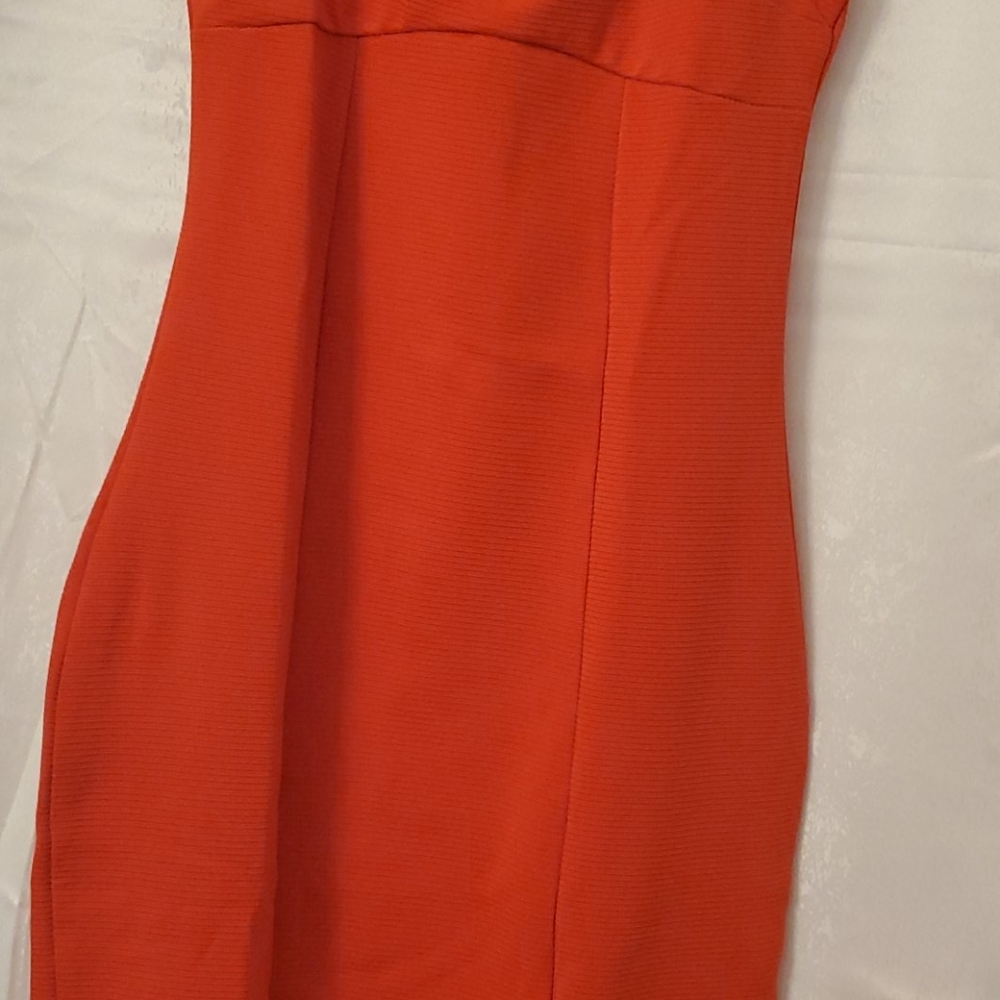 Dress - Picture 4 of 6